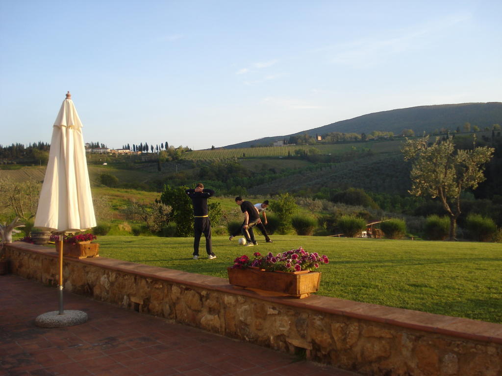 Agriturismo Podere La Marronaia Сан-Джиміньяно Екстер'єр фото